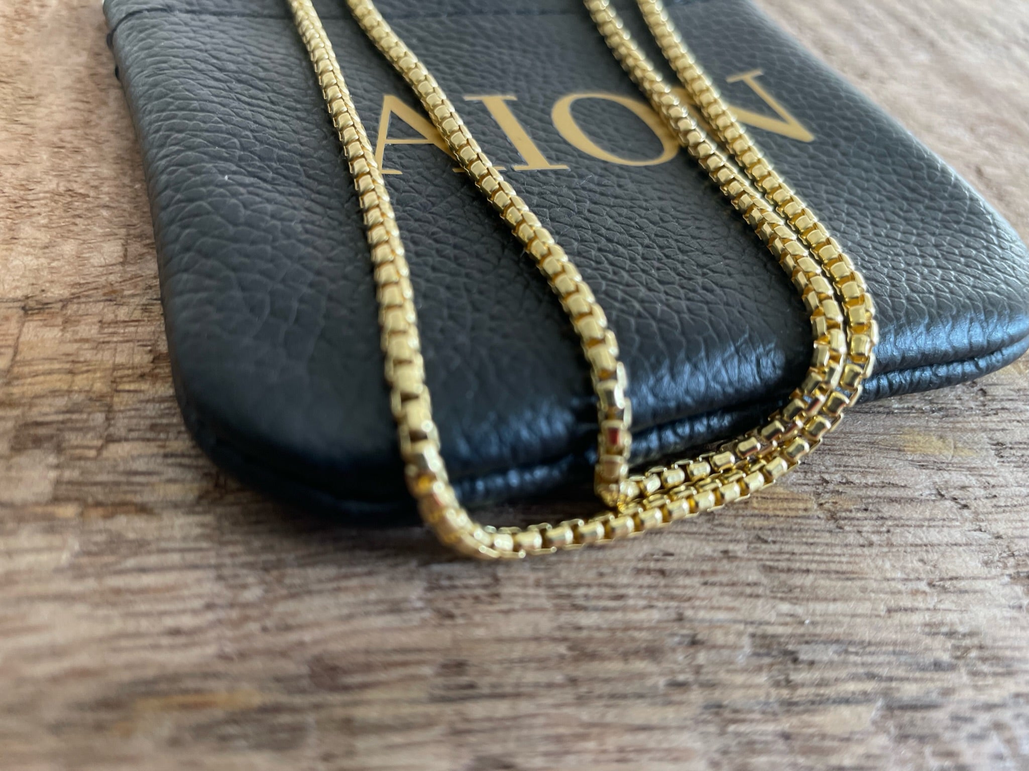 Gold Round Box Chain